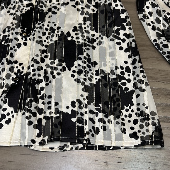 ESCADA SILK BUTTON DOWN TOP SIZE 4 - Picture 7 of 15
